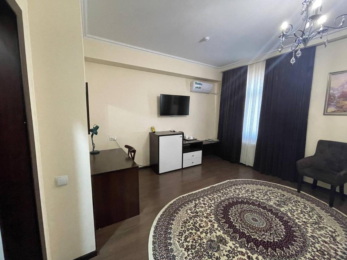 Marhabo Hotel Palace Solnechnyy Ngoại thất bức ảnh